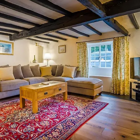 Villa Sleeps 12 With Wifi Hawkshead